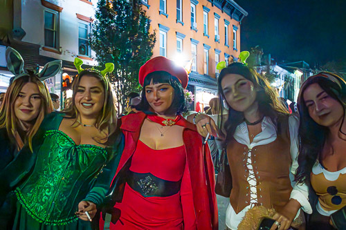 Tarrytown, NY - Oct 2025